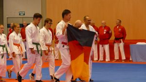 Einmarsch der deutschen Delegation bei Internationalen Jiu Jitsu Meisterschaften 2016